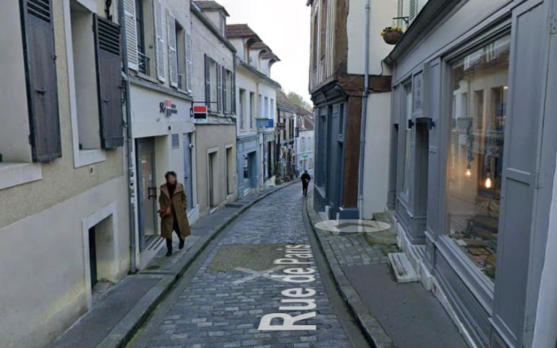 Photo 1 - OFF MARKET - Murs occupés Locataire Premium Banque depuis 1991 - Yvelines - Renta : 7,50%