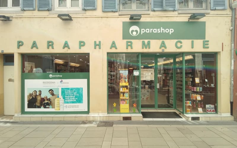 Photo 2 - Murs occupés - Groupe de Parapharmacie 18M de CA - Emplacement N°1 - Macon - Renta : 8%