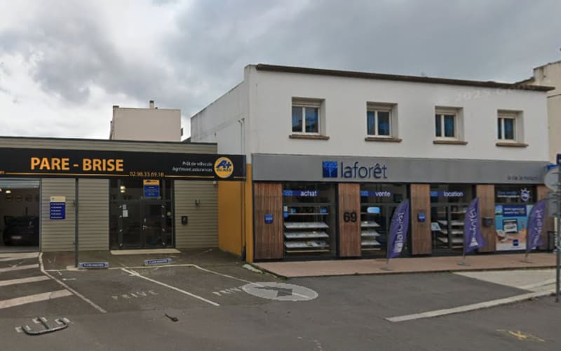 Photo 2 - OFF Market - Monopropriété Rue premium Brest - Pizzeria - Pare Brise - Epicerie - Potentiel de création de valeur - Renta : 9,28%