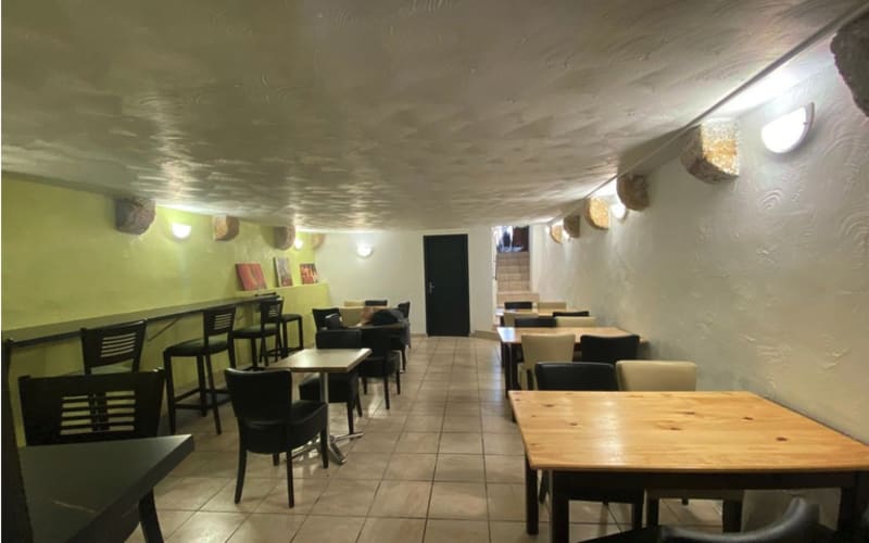 Photo 3 - OFF Market - Fast Food en plein centre ville avec extraction - Mont de Marsan - Renta : 9%