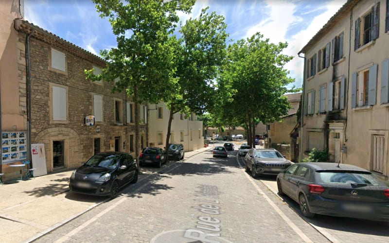 Photo 2 - OFF Market - Enseigne nationale d'assurance depuis 1947 dans les lieux - Auvergne-Rhône-Alpes - Renta: 8%