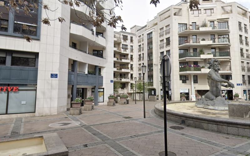 Photo 2 - Off market · Murs occupés commerce de fauteuils roulants innovants · Boulogne-Billancourt (92) · Rentabilité 7,01 %
