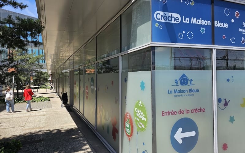 Photo 1 - Off market · Murs occupés crèche, groupe national · Saint-Étienne (42) · Rentabilité 8,01 %