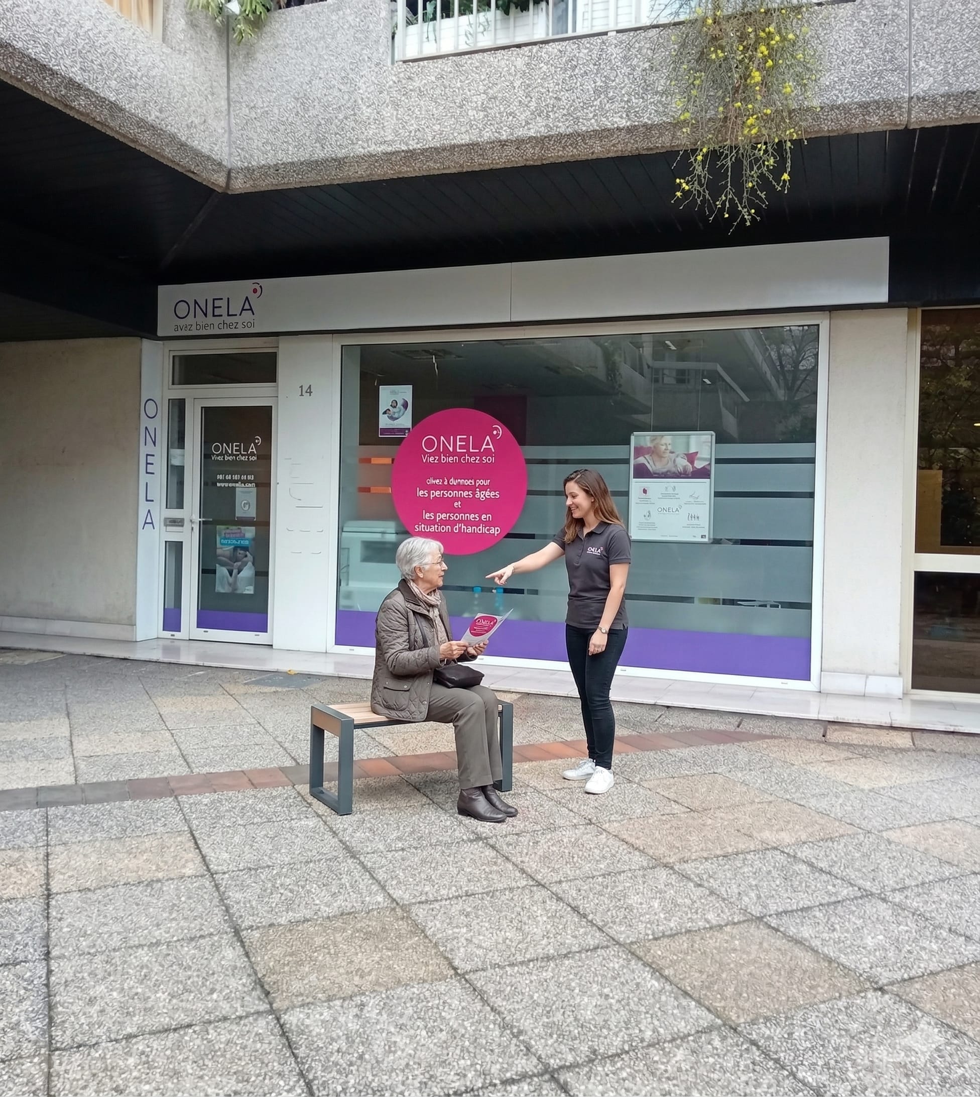 Murs occupés Onela Vincennes - Image 1