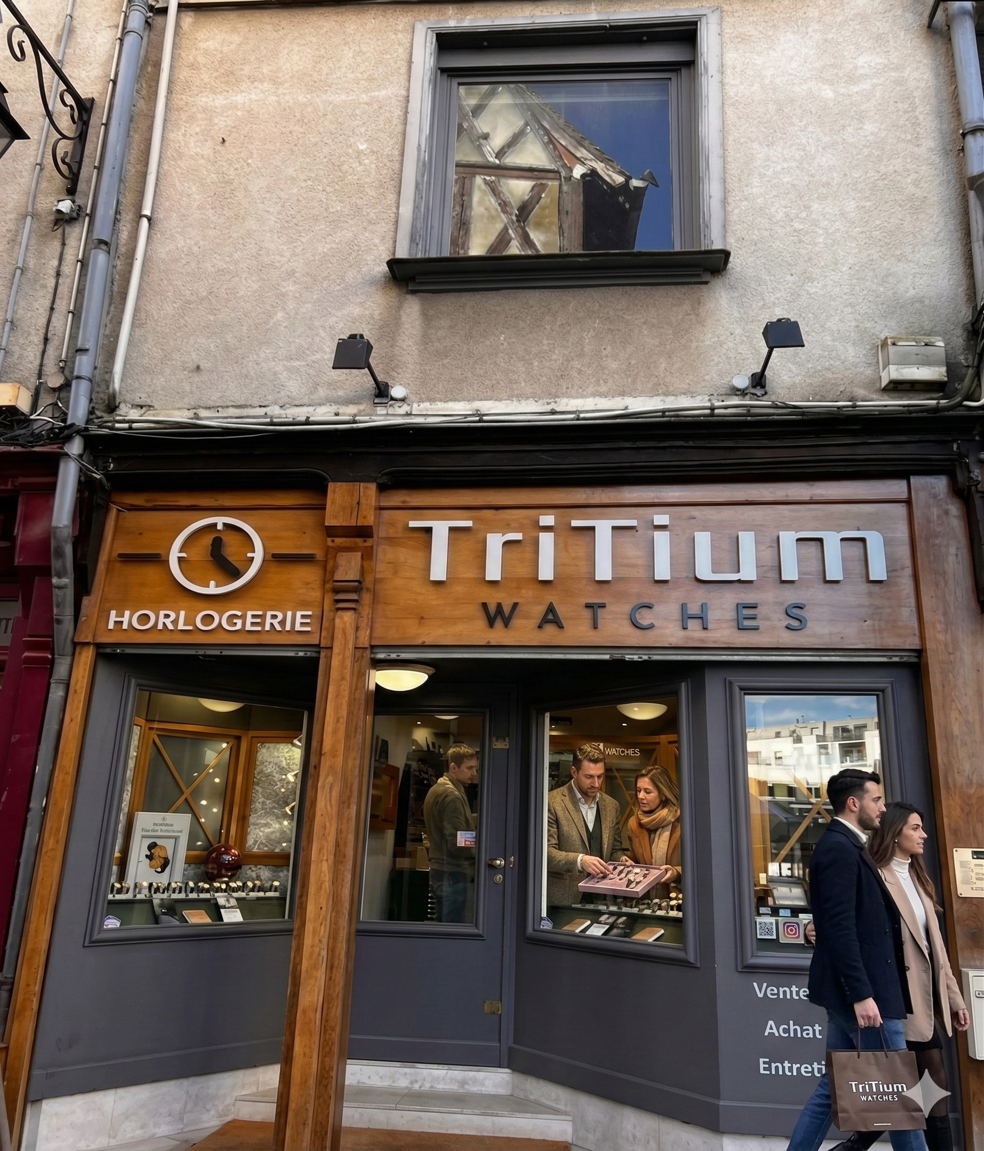 Photo 1 - OFF MARKET - 2 Murs Occupés Or En Cash et Titrium dans la rue Prime Piétonne de Bourges à 8% de Rentabilité