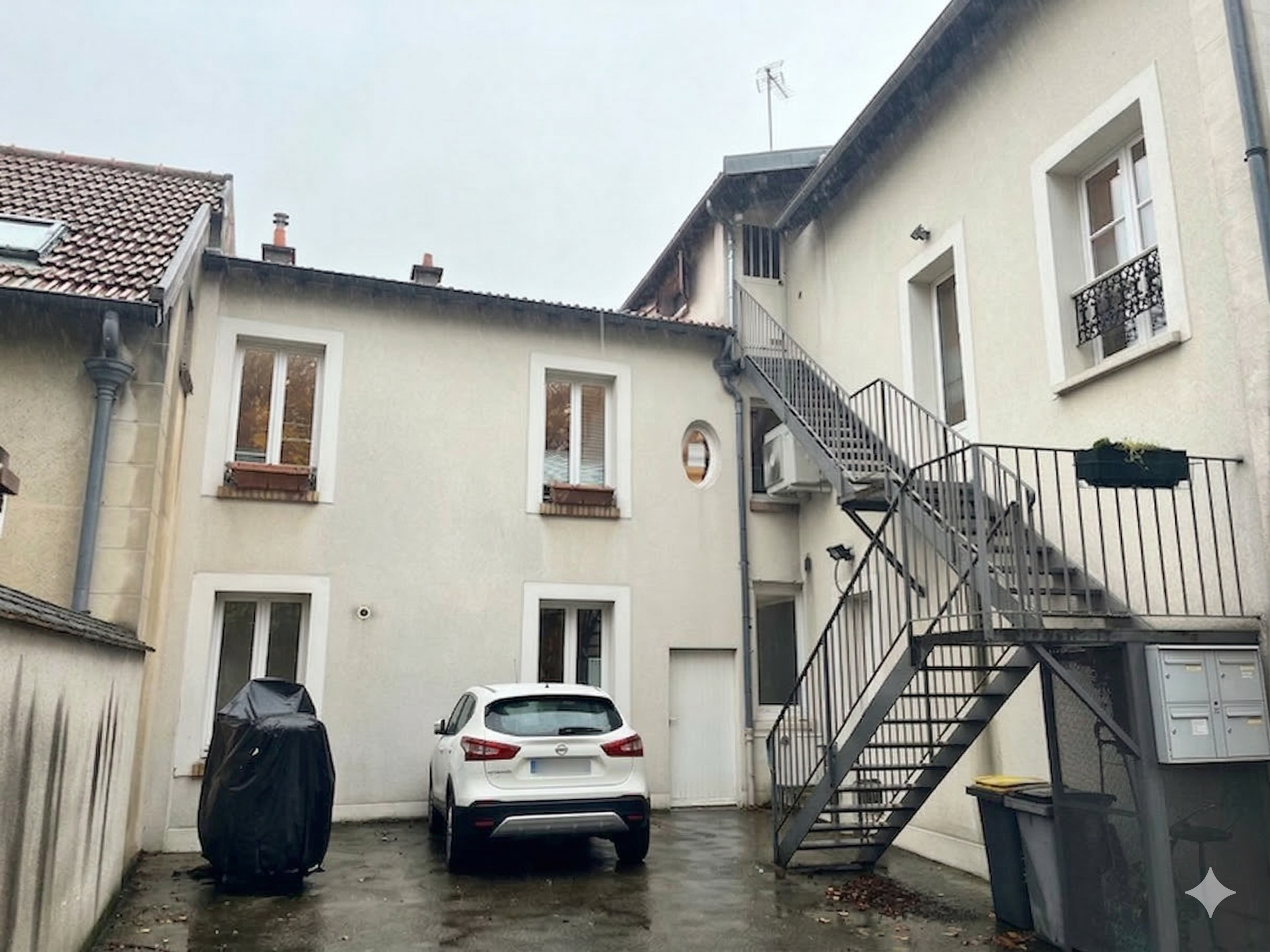 Photo 3 - Exclusivité Murs Occupés Monopropriété 8% Chatou