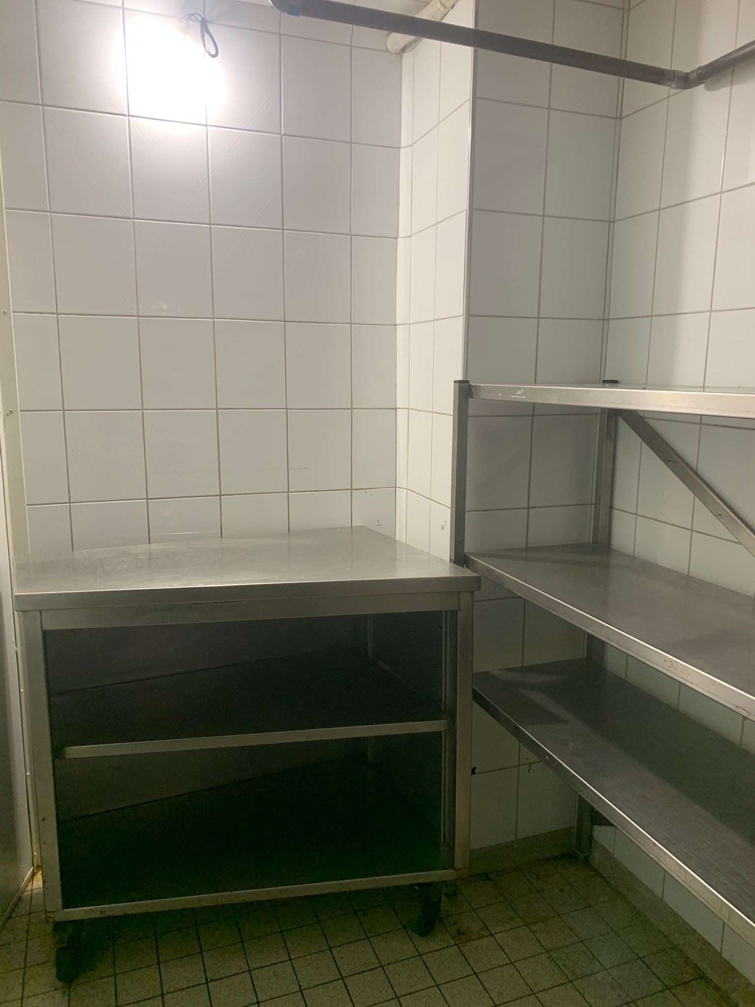 Photo 2 - LOCATION PURE - Murs Libres EX Le Saint Paul Délicieux, Quartier Le Marais, Paris 4ème