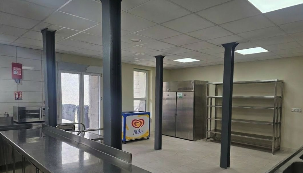 Photo 4 - OFF Market - Restaurant indien avec extraction + appartement - Joigny - Renta 12% à partir de fin 2028