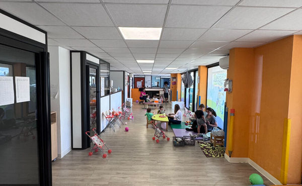 Photo 4 - OFF Market - Franchise nationale de crèches privées - Cuers - Renta : 8%