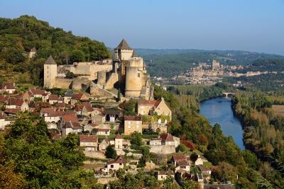 The Camping La Plage Is Located Near Some Beautiful Villages