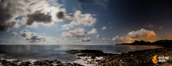 CALBLANQUE A LA LUZ DE LA LUNA