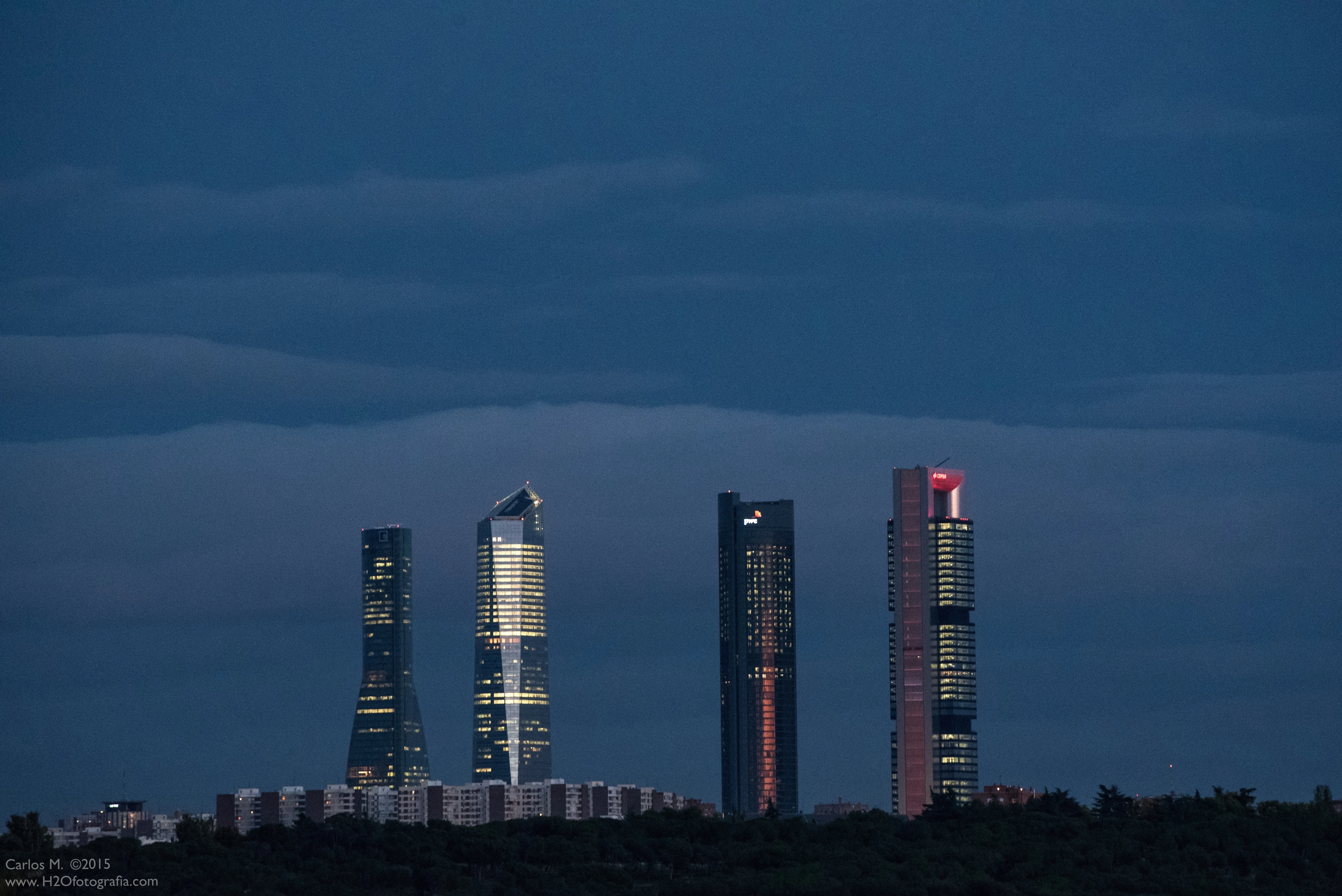 4 Torres