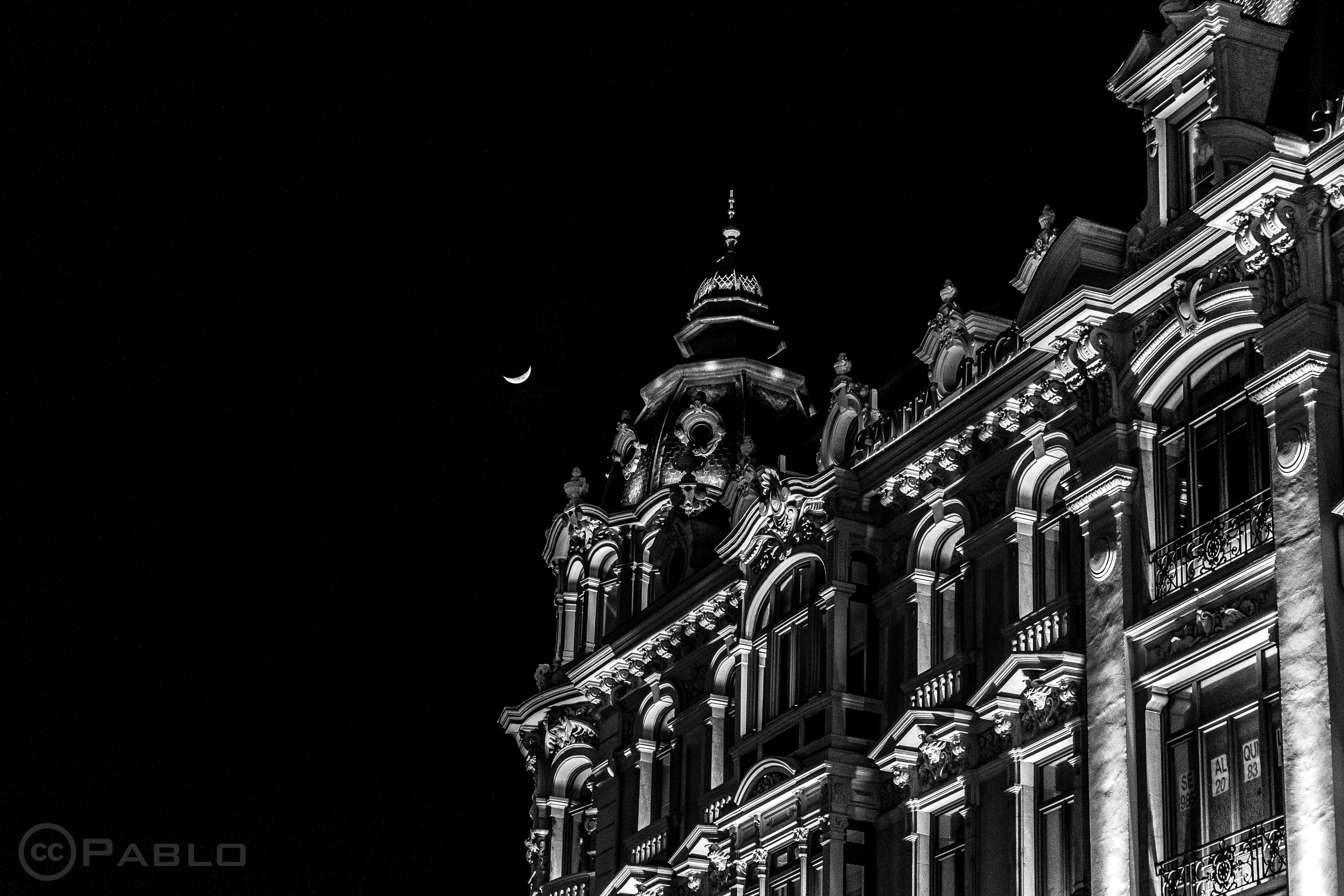 Casa "García - Conde" o edificio Santa Lucía (Oviedo)