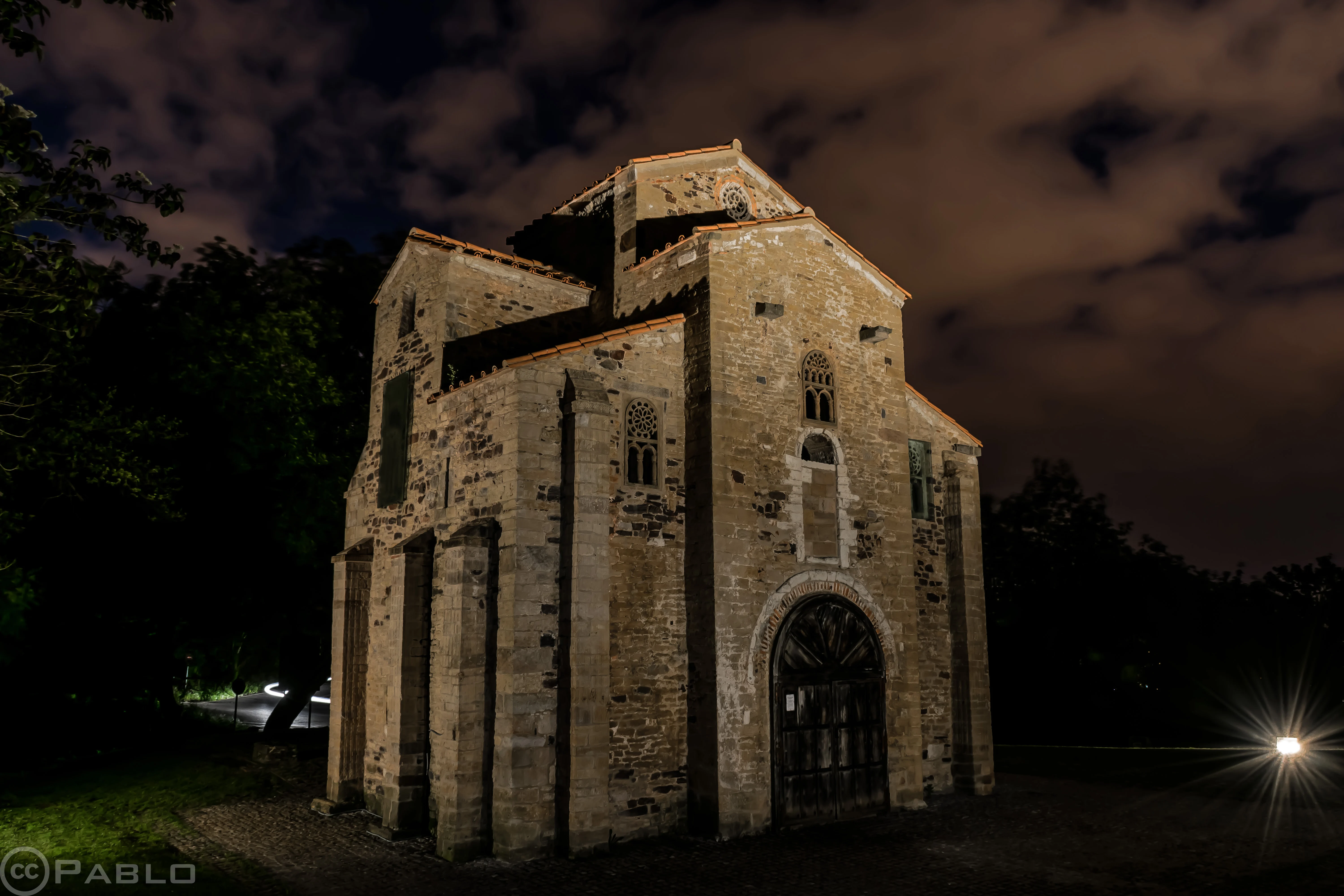 San Miguel de Lillo (Oviedo)