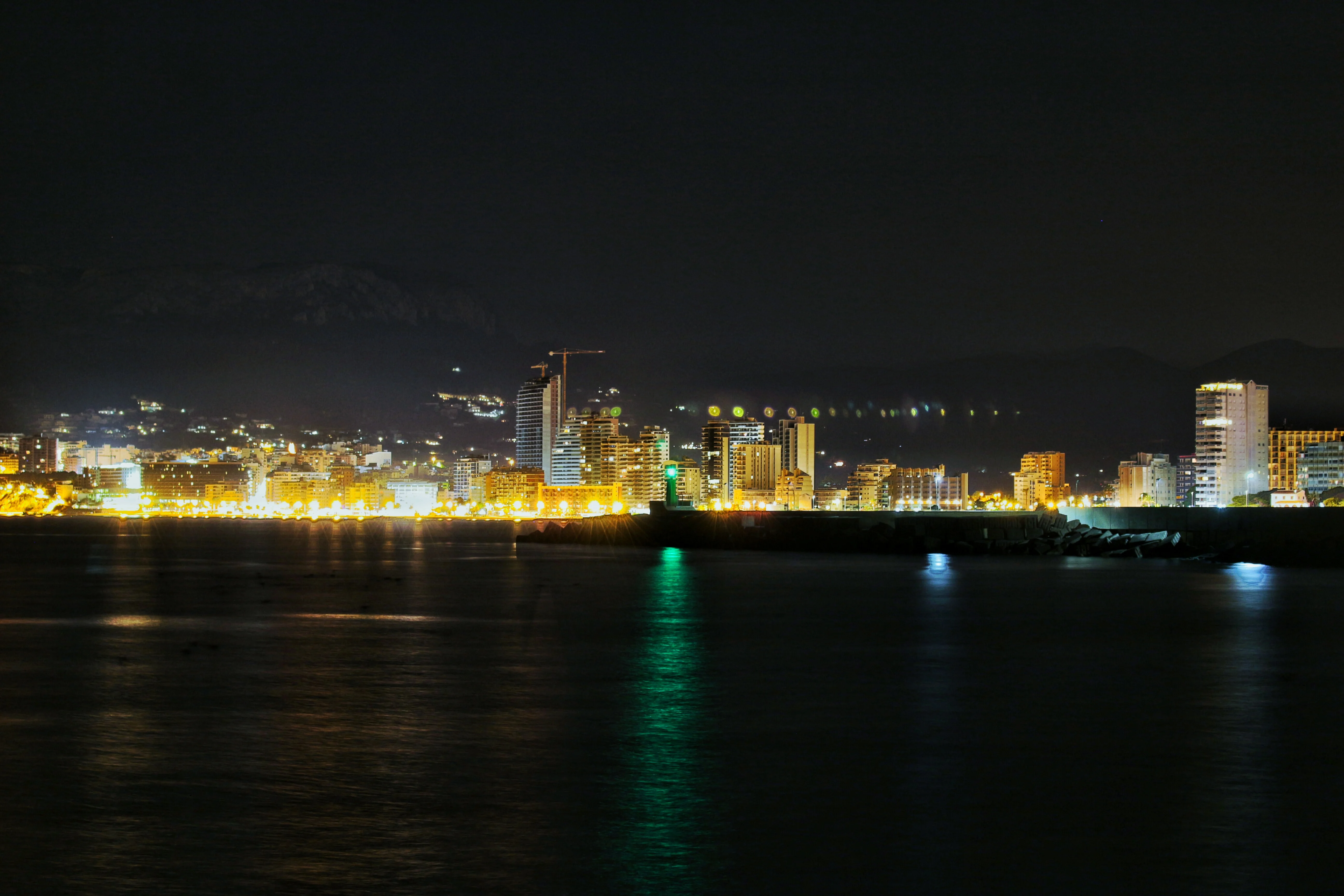 Faro en Calpe. Peñón de Ifach