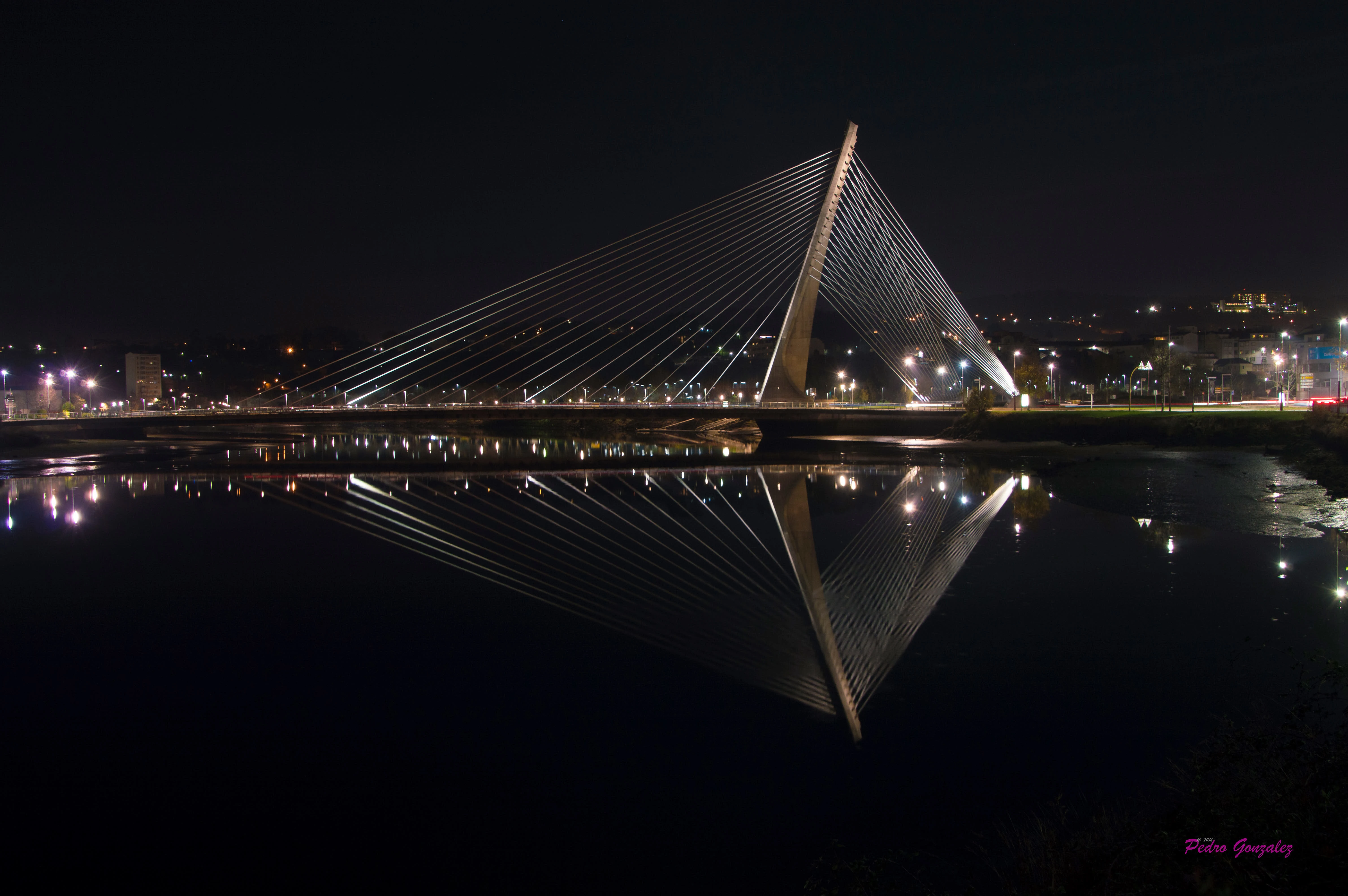 Pontevedra. Ponte dos tirantes