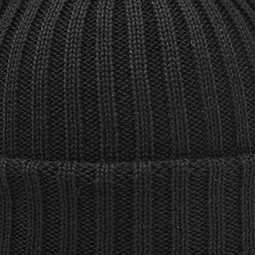 Vue 3 de Bonnet Tricote Dinspiration Militaire