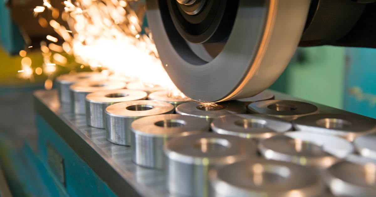 研磨加工とは？種類と加工手順、除去加工まで専門家が解説！ 金属加工の見積りサイトMitsuri（ミツリ）