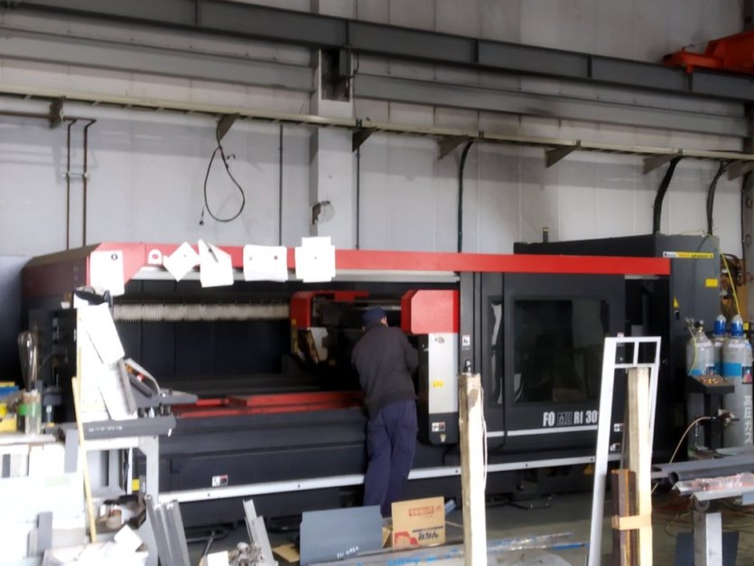 株式会社徹工業 金属加工業者