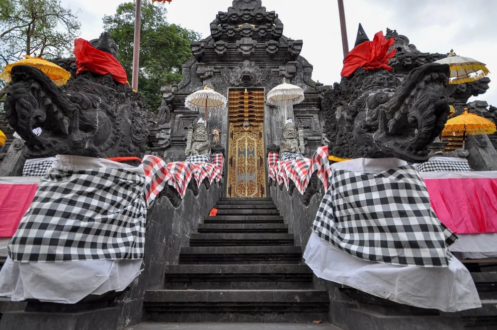 Discover Goa Lawah Bali Sacred Bat Cave Temple