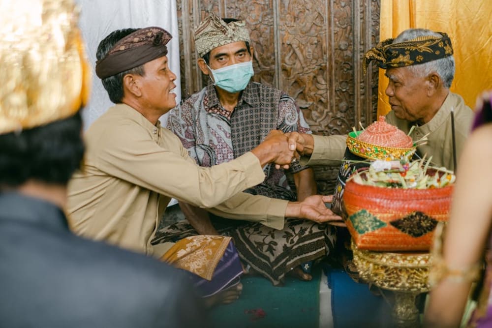 How To Exchange Money In Bali Safely: Avoid Common Scams & Never Exchange At The Airport