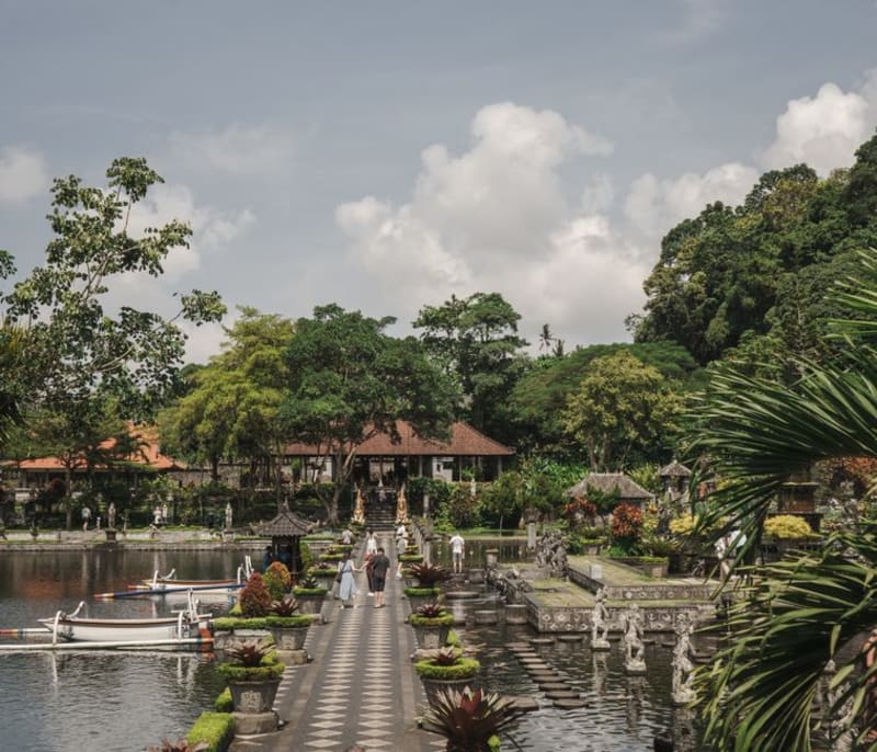 Customizing Your Itinerary