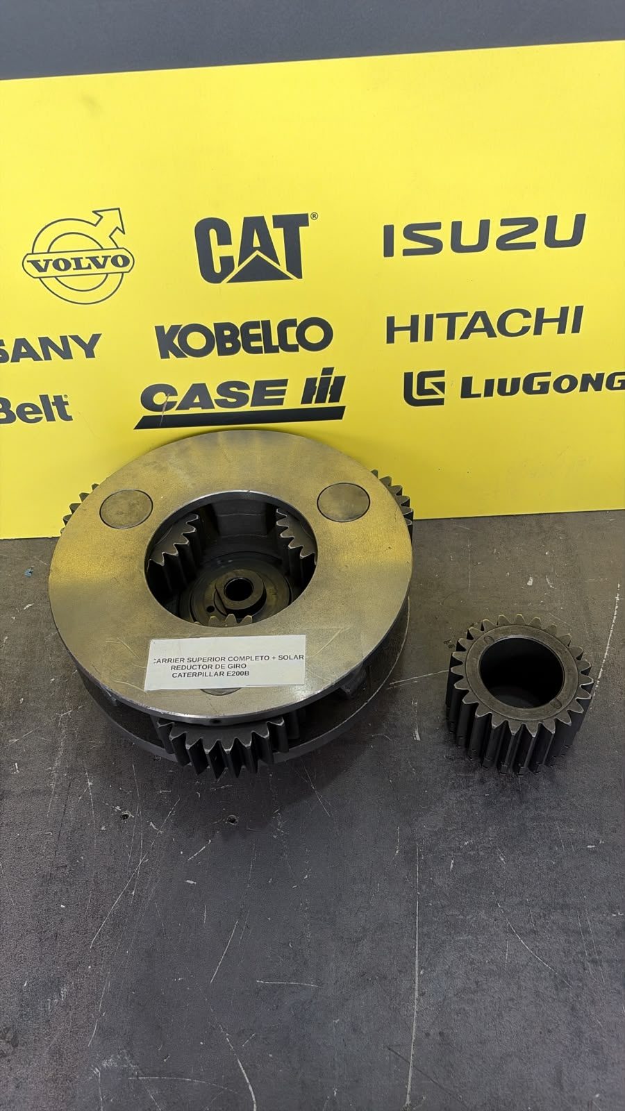 Carrier Superior Completo Reductor Giro Caterpillar - E200B