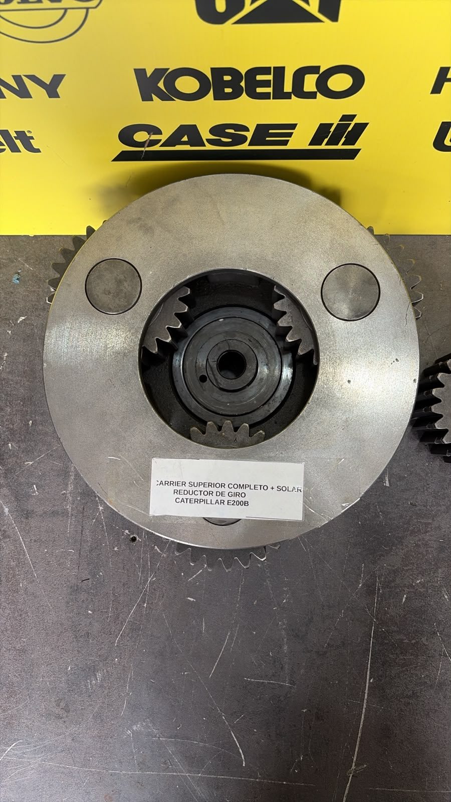 Carrier Superior Completo Reductor Giro Caterpillar - E200B, foto 3