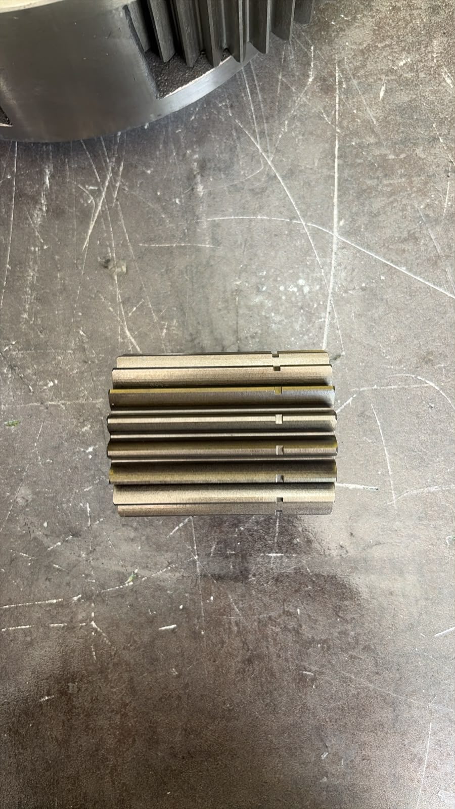 Carrier Inferior (interno) Completo Reductor Traslacion SANY SY215, foto 4