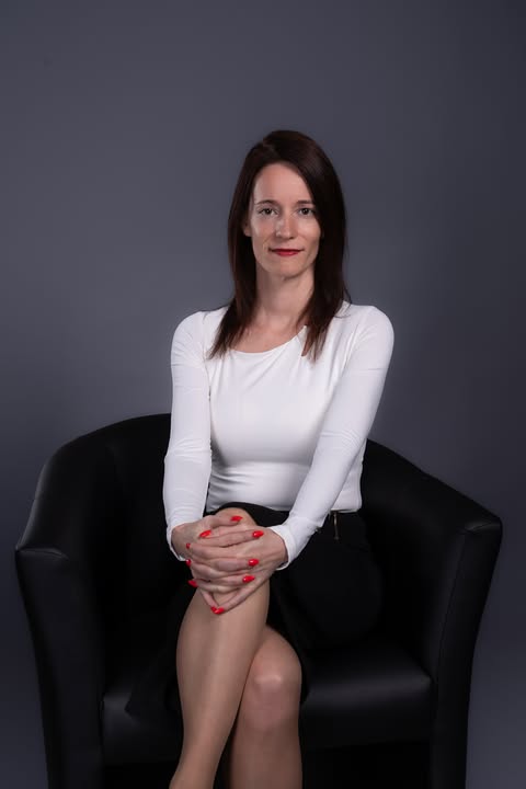 Kovács Zsuzsanna német és angol tanár portré