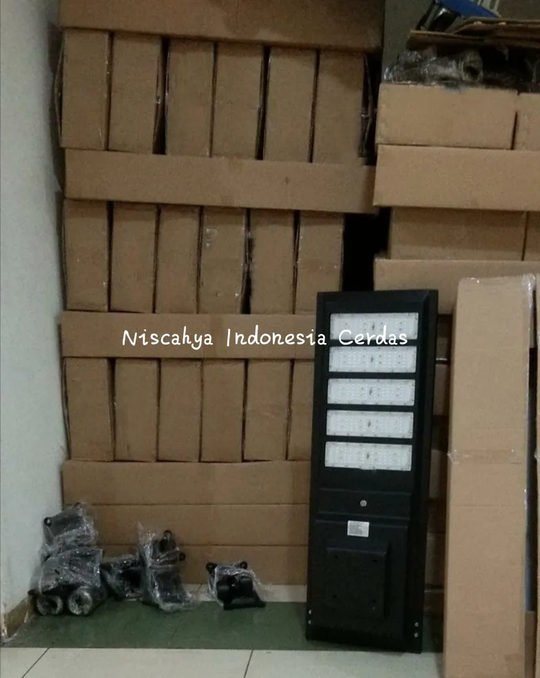 All In One Black Series 80W, 100W, 120W, 150W Gallery 4