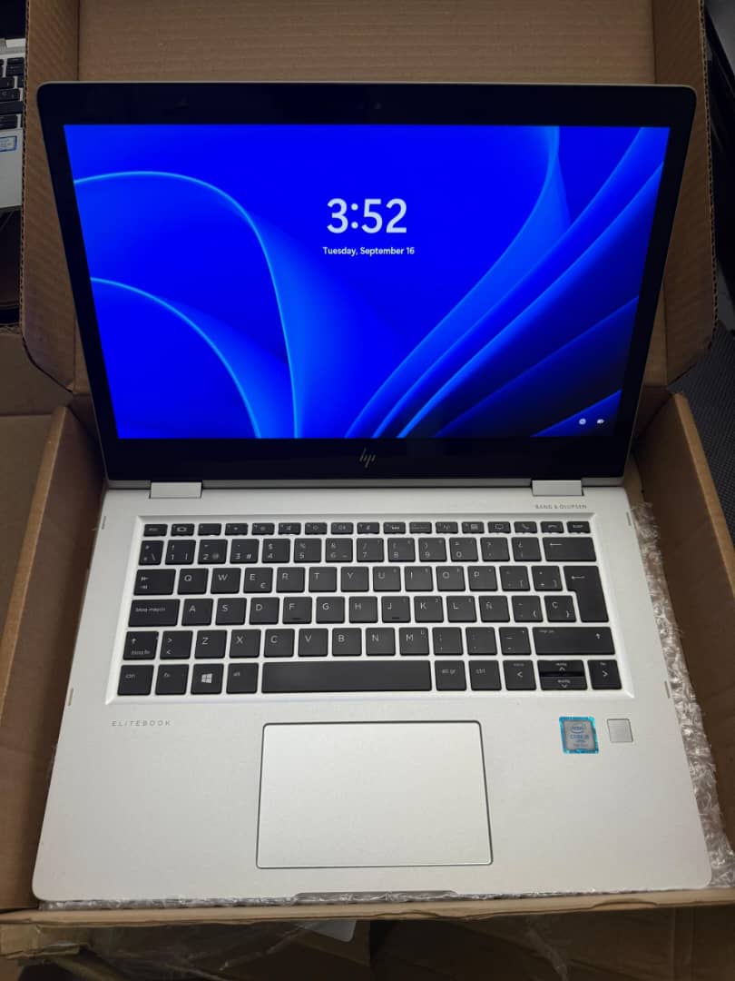 HP Elitebook 1030 G2 2 in 1 Core i5 * 7TH GENERATION  x360 convertible  TOUCHSCREEN