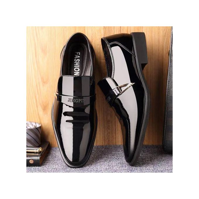 Share this product    Male Formal Glossy Tassel Brogue Shoes Loafers & Slip-ons Formal Black