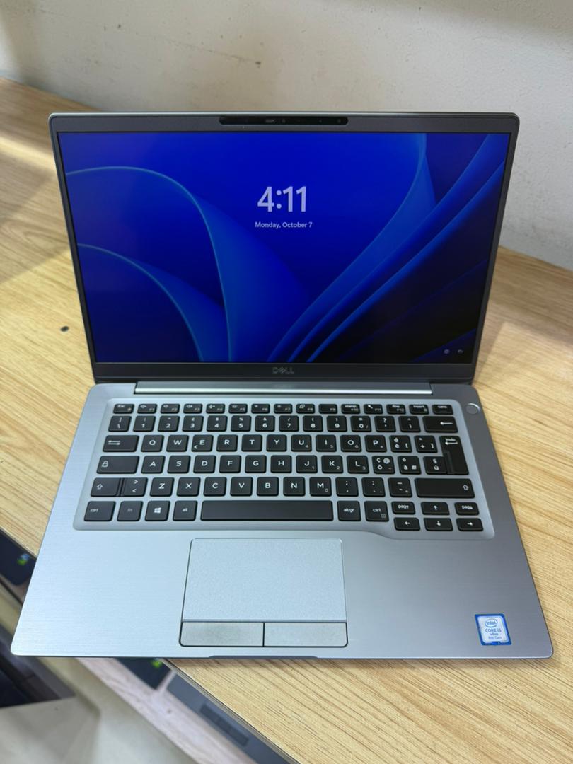 Dell Latitude 7400 Core i5 8TH GENERATION Metallic sleek (very slim & lightweight)