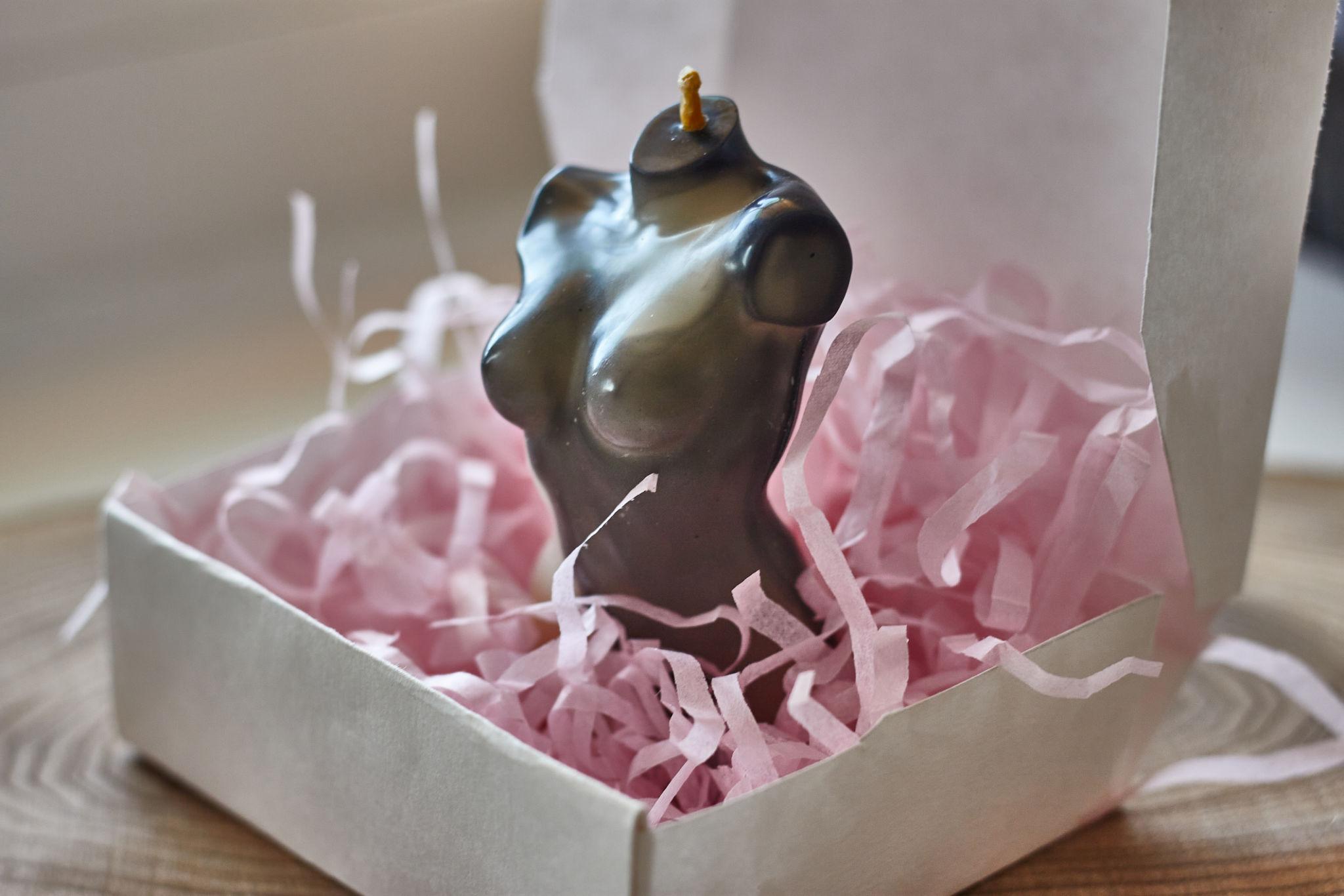 Handcrafted Lady Body Candle – Aesthetic Female Sculpture Candle for Home Décor & Gifting