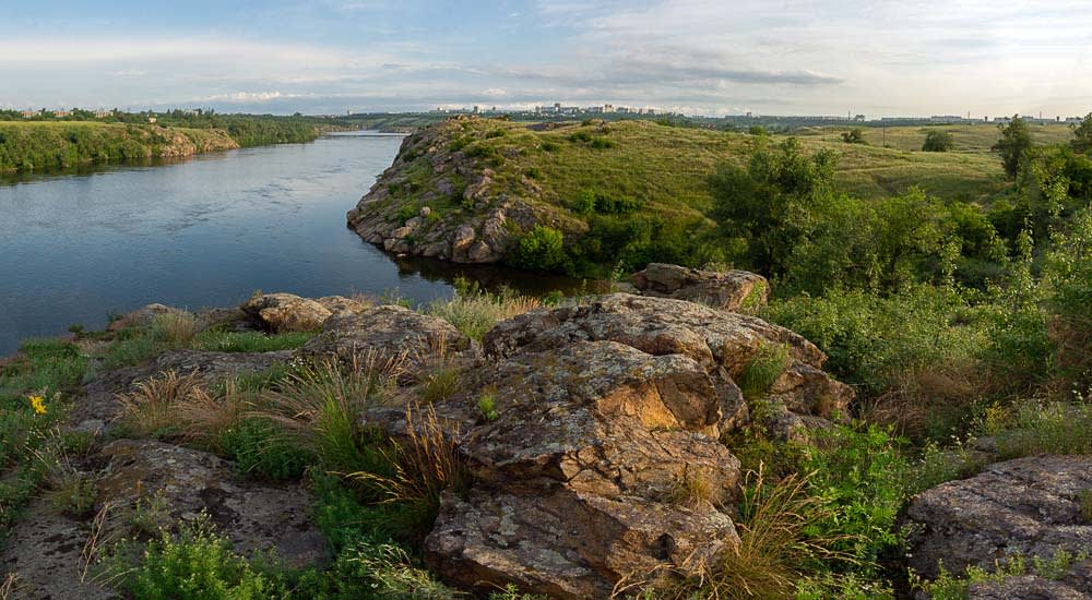 Как сделать панорамное фото 5 В процессе сборки фотошоп не только тщательно соединит все изображения в единое целое