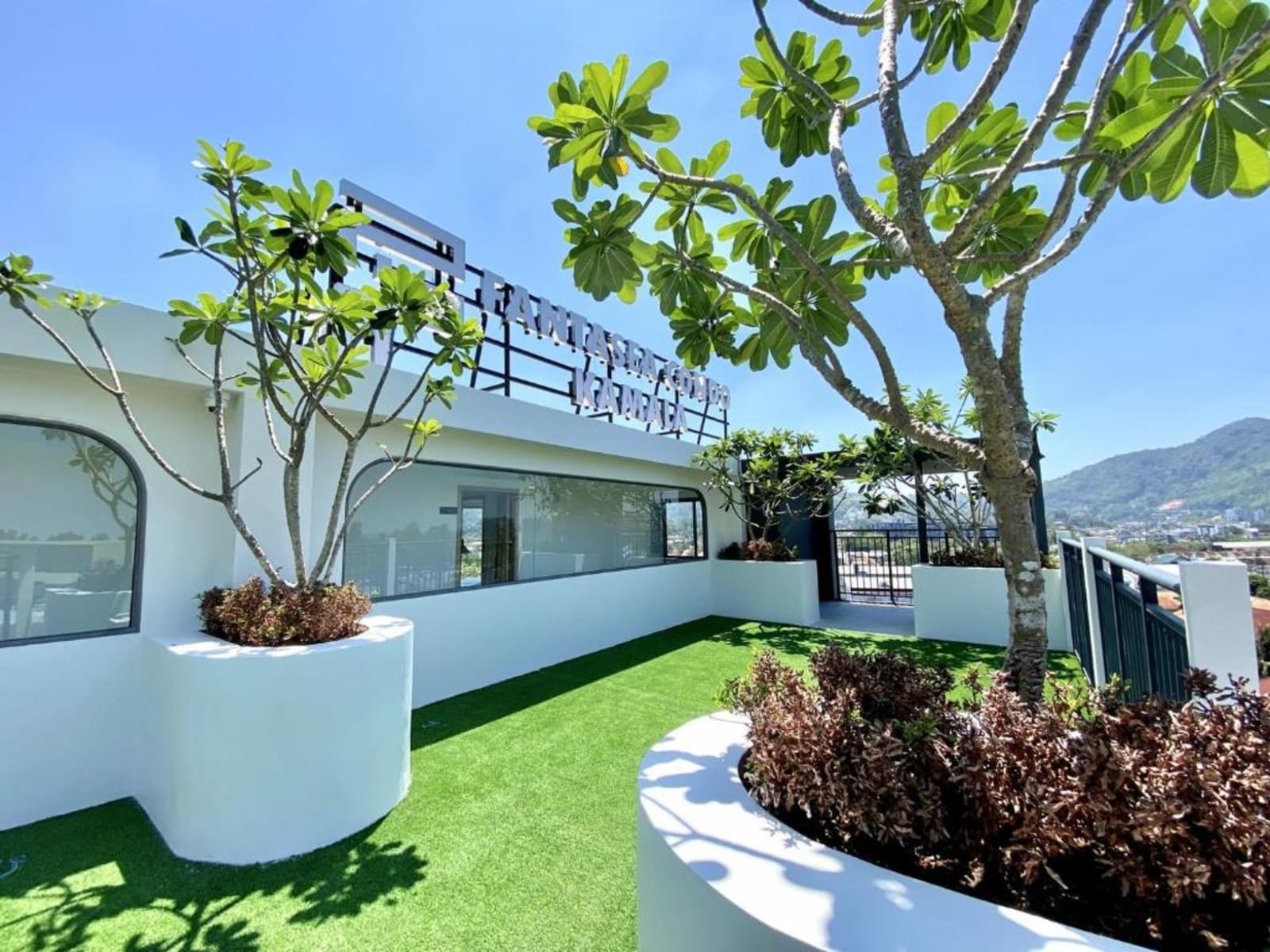 Property main photo