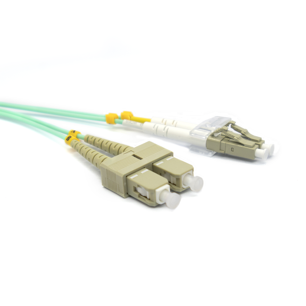CATF-LP-SP5OM3203 - LP/SP5OM3203 PATCH CORD DE FIBRA OPTICA LC/SC OM3 DUPLEX MULTIMODO 3MTS, CATCOM