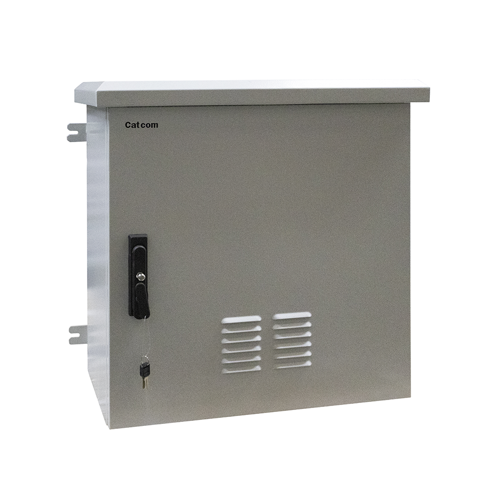 CAT-SMBE6512-EXT - SMBE6512-EXT  GABINETE 12RU C/SISTEMA DE VENTILACIÓN, ACCESORIOS P/FIJACIÓN EN PARED Y POSTE, IP65 PARA EXTERIOR, CATCOM
