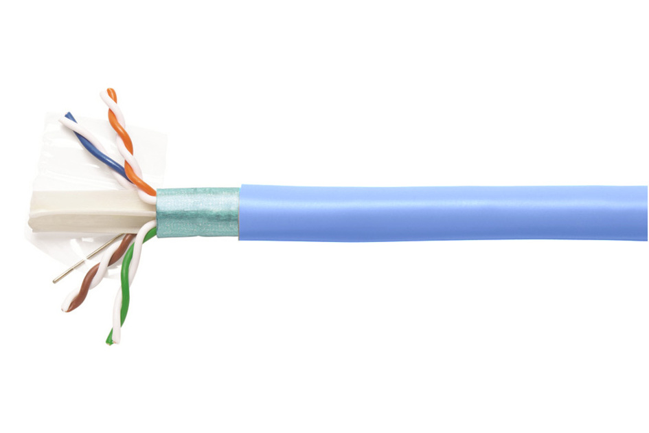 C-884018404-10 - 884018404-10 CABLE FUTP CAT 6A 4 PARES.23AWG CMR AZUL, COMMSCOPE