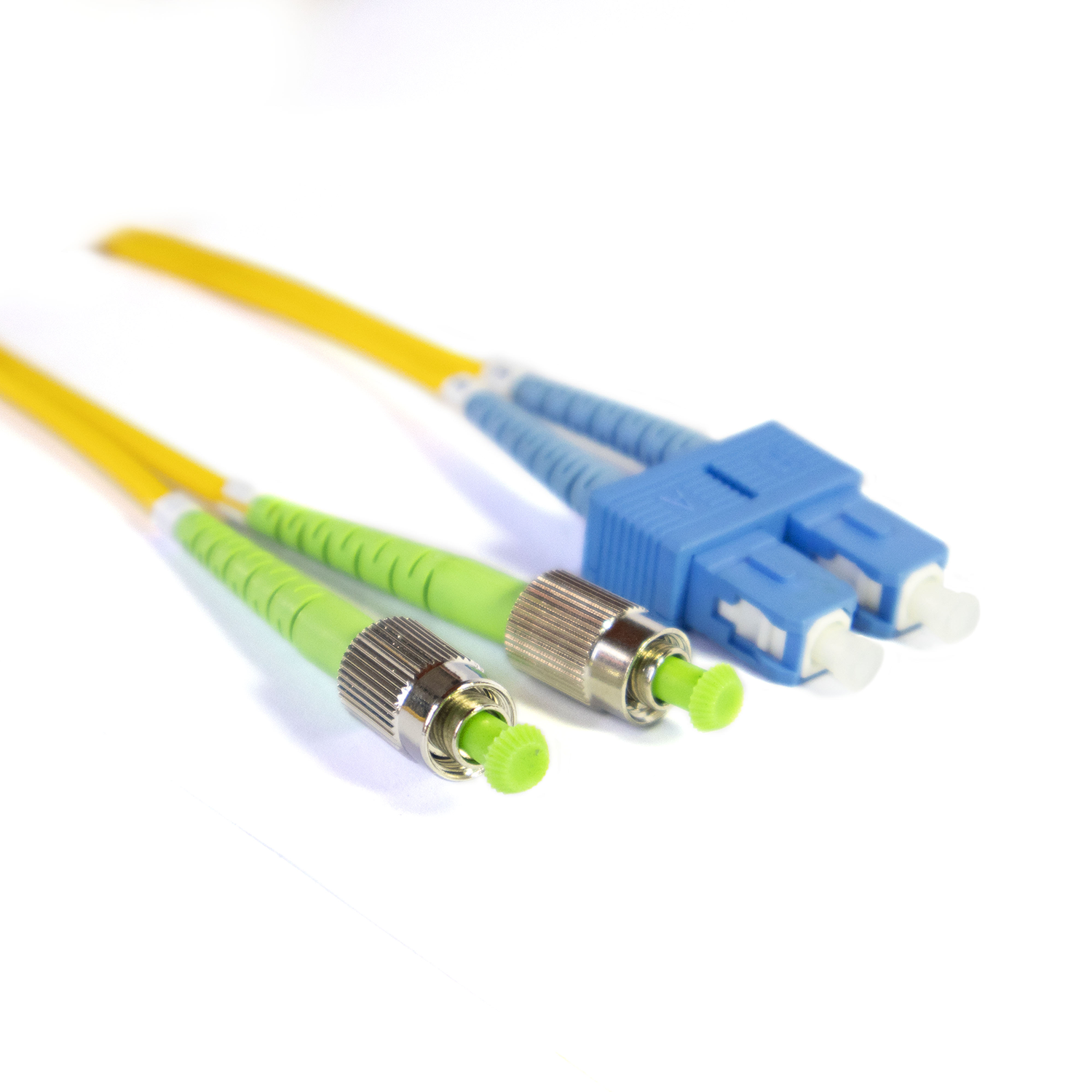 CATF-SU-FA9CR05M - SU/FA9CR05M PATCH CORD DE FIBRA OPTICA SC/UPC-FC/APC DUPLEX MONOMODO 5MTS, CATCOM