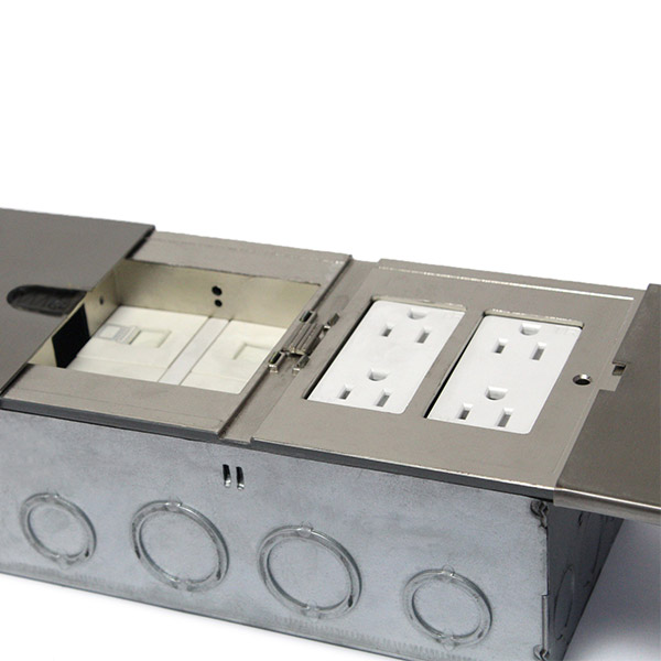 CAT-662302-SS-4D-2R15 - 662302-SS-4D-2R115 CAJA  2 TOMAS Y 4 PTS DE RED RECTANGULAR. TAPA RETRACTIL