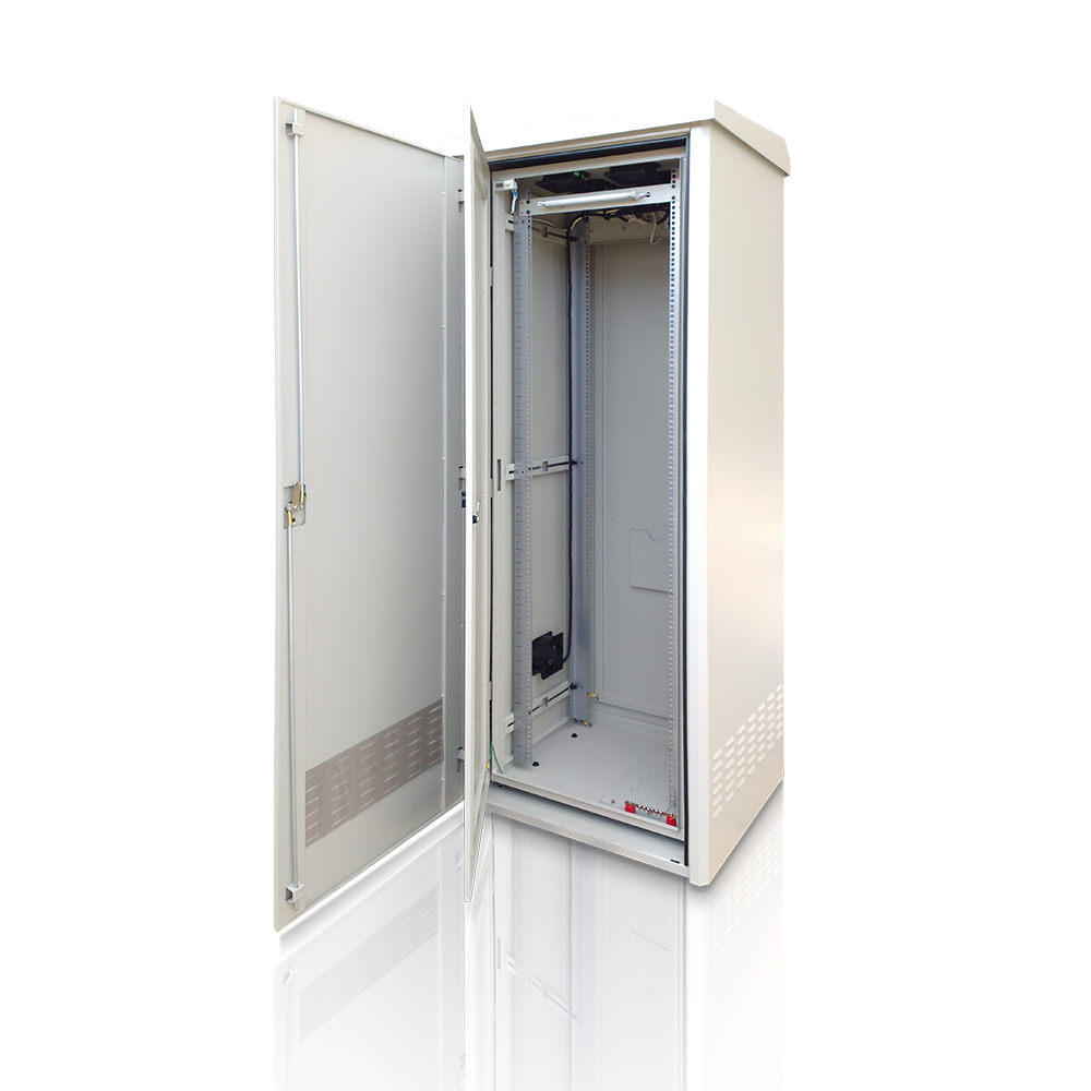 Q-GE-2359 - GE-2359 Gabinete de Exteriores para Intemperie con Grado de Protección NEMA 4 • Altura útil: 41U