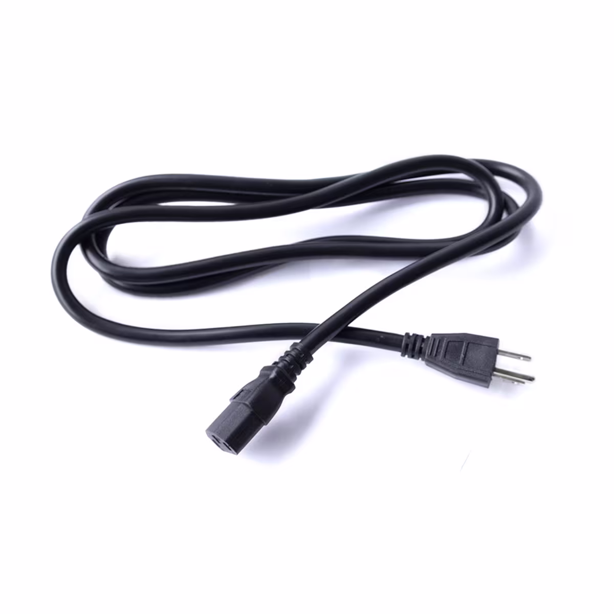 CP14 CABLE DE ALIMENTACIÓN 14AWG, C13 A NEMA 5-15P, 1.8MTS, CATCOM