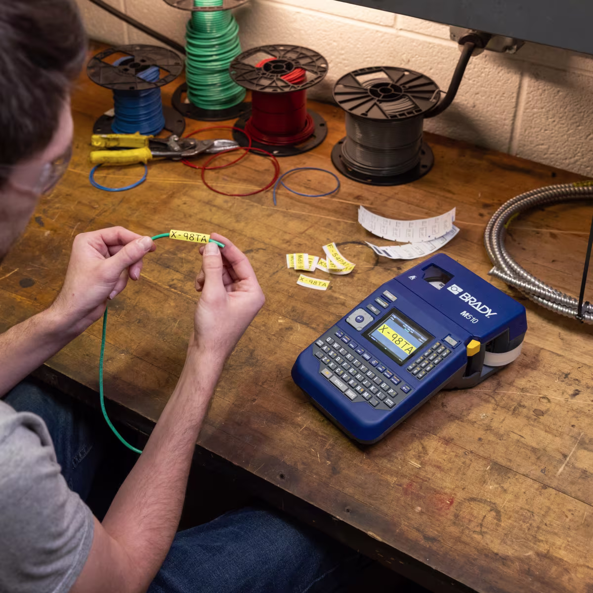 M510 IMPRESORA INDUSTRIAL PORTÁTIL DE ETIQUETAS