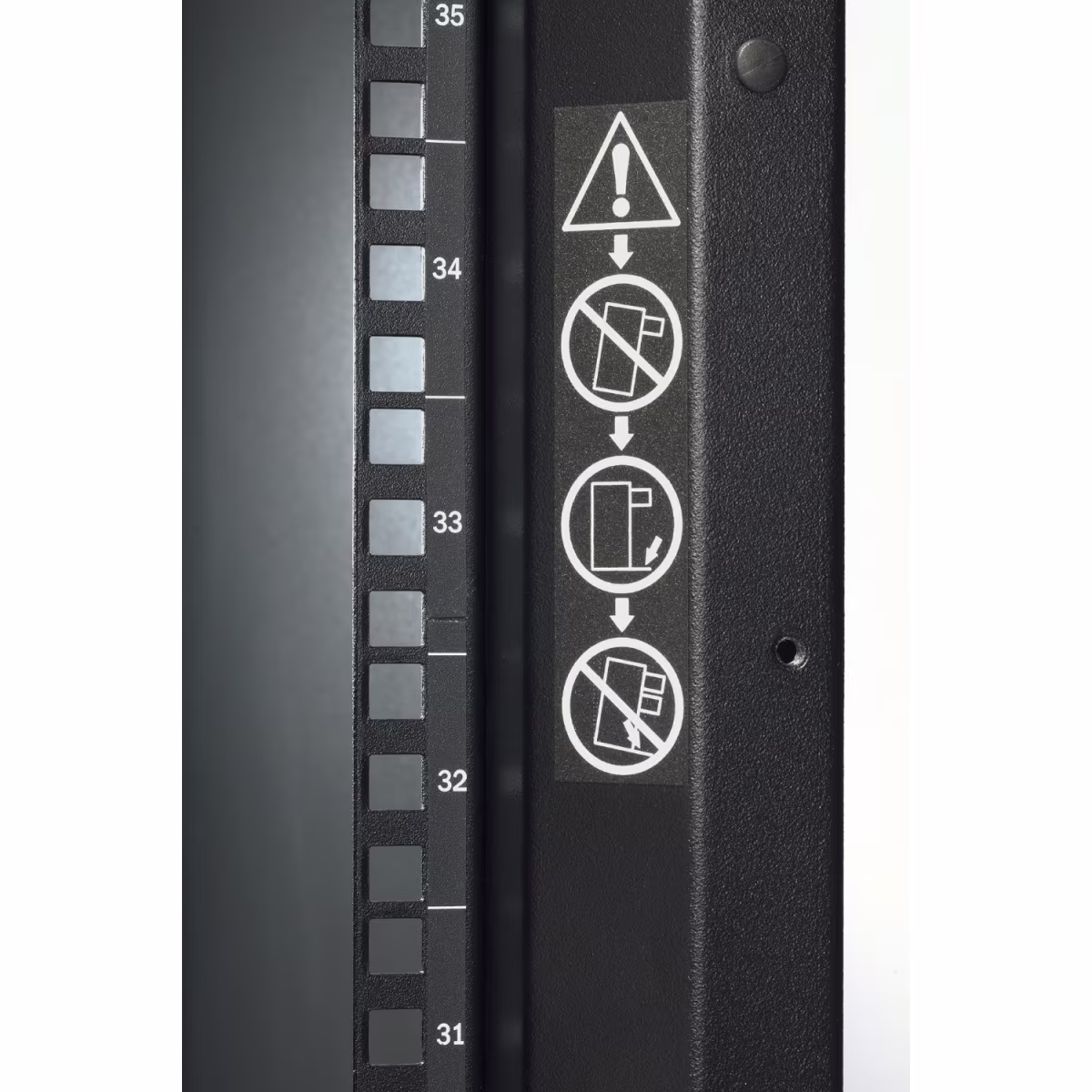 AR3100 GABINETE DE PISO NETSHELTER SX 42U 600mm X 1070mm PUERTA MALLADA APC