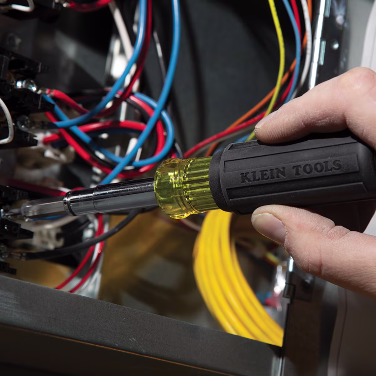 32500MAG DESTORNILLADOR MAGNÉTICO DE TUERCAS 11 EN 1, KLEIN TOOLS