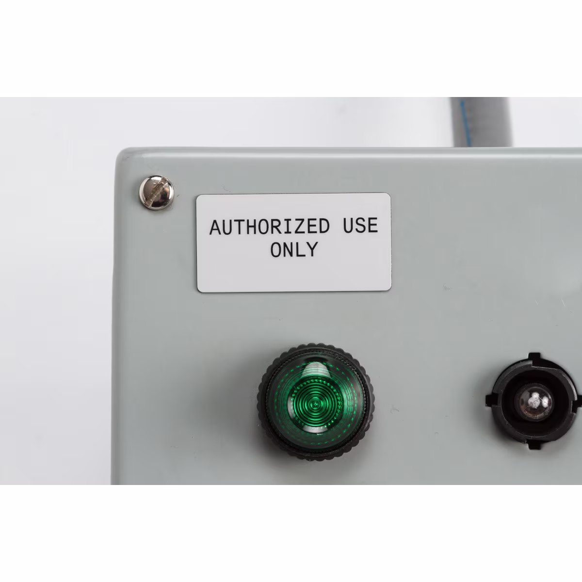 M7-173-593-SL ETIQUETA PRECORTADA POLIESTER 2inH x 1inW GRIS BRADY