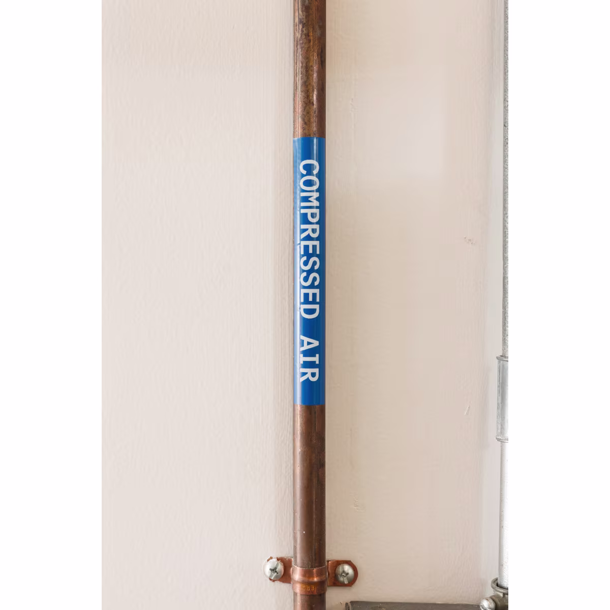 B30C-500-595-BL ETIQUETA CONTINUA VINIL 0.5inW X 100ftL IN/OUTDOOR AZUL BRADY