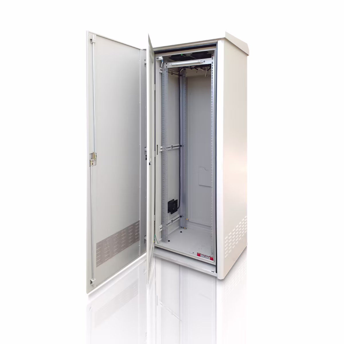 GE-2359 Gabinete de Exteriores para Intemperie con Grado de Protección NEMA 4 • Altura útil: 41U